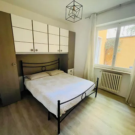 Appartamento Appartmentslapiazzetta -1-2-6 Sesto Calende