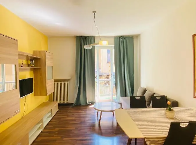 Appartmentslapiazzetta -1-2-6 * Sesto Calende